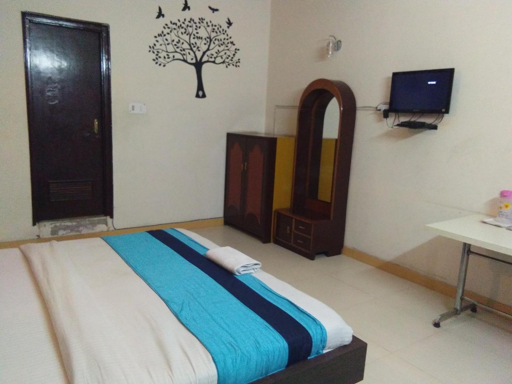 Hotel Samridhi Palace Juhi Bari Eksteriør bilde